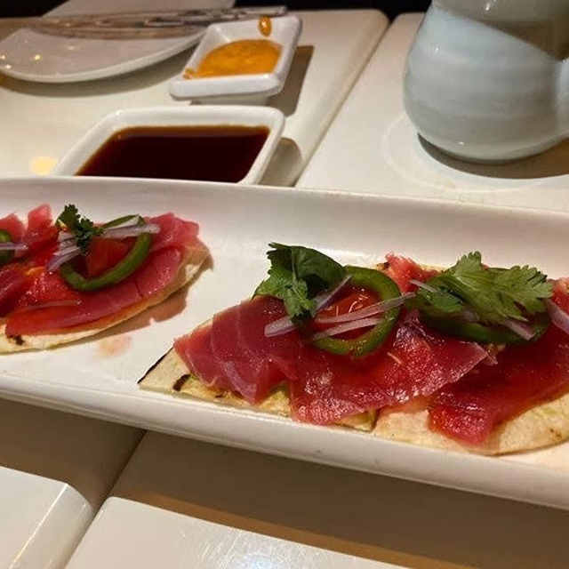 Tuna Flatbread.
